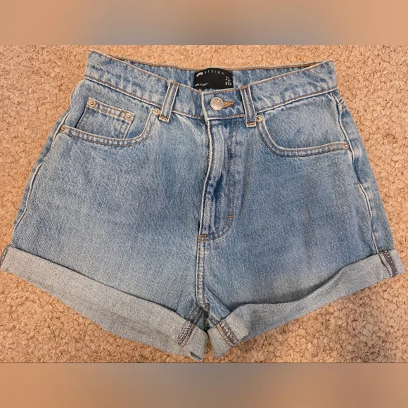ASOS Light Blue Jean Shorts - Picture 1 of 4